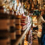 Shop ’til You Drop: The Top Discount Souvenir Shops in Niagara Falls