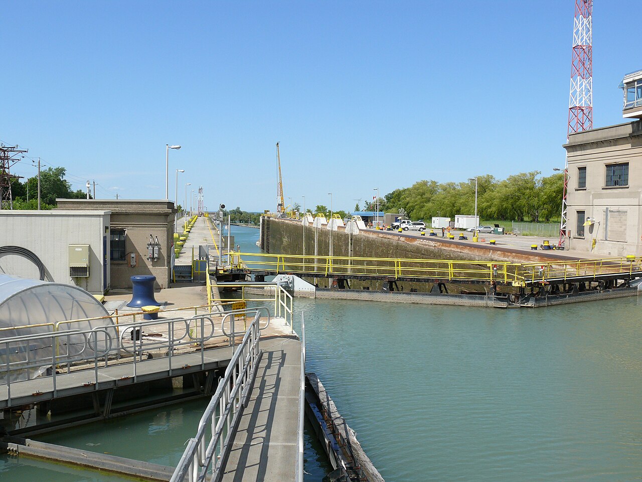 Lock 7 Viewing Complex